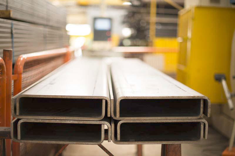 Perfil Enrijecido e U